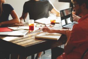 クラウドファンディングを活用した農業事業承継の成功事例は？